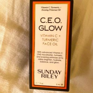 New Sunday Riley CEO Glow sample